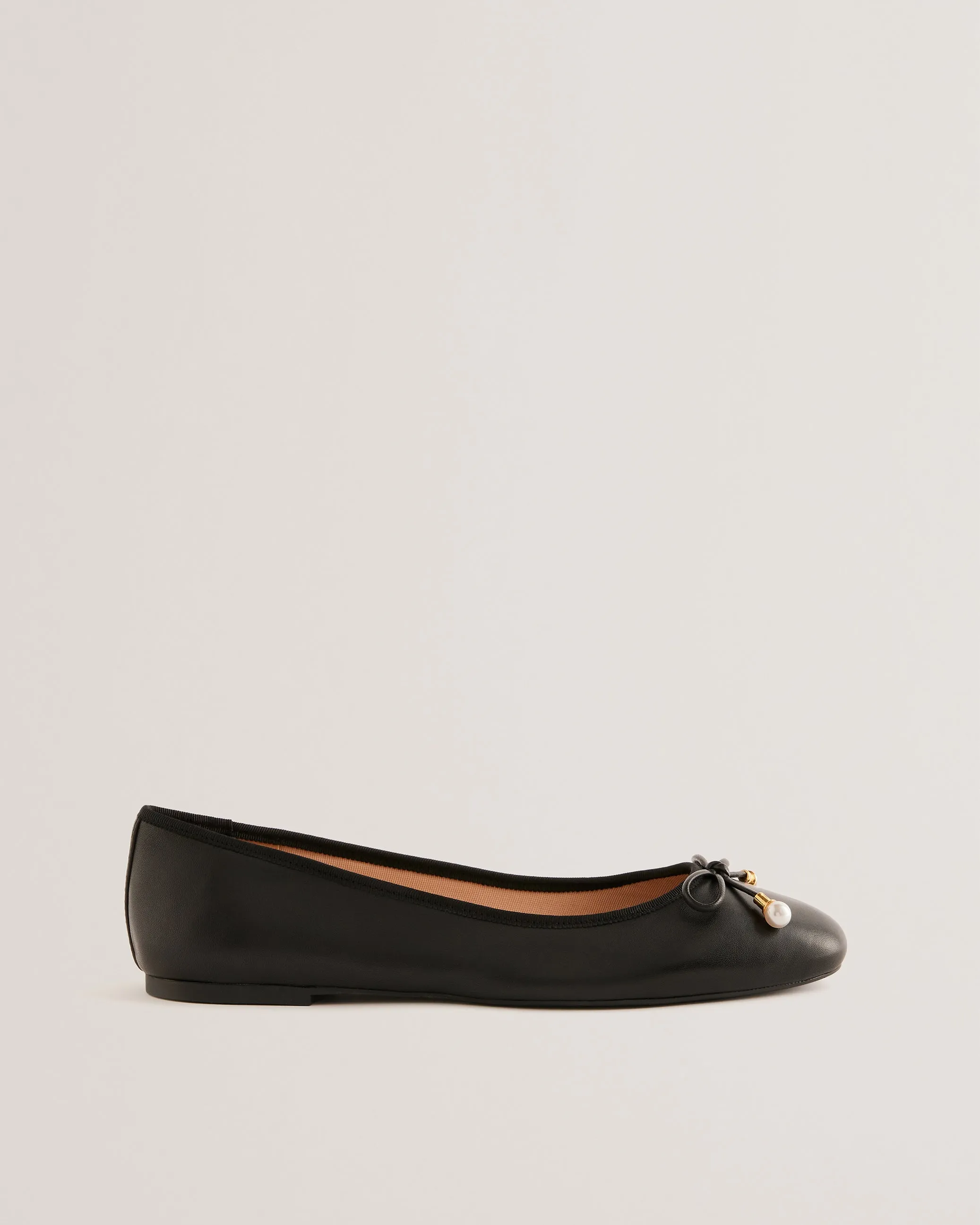 Ayvvah Bow Detail Leather Ballet Flats Shoes Black