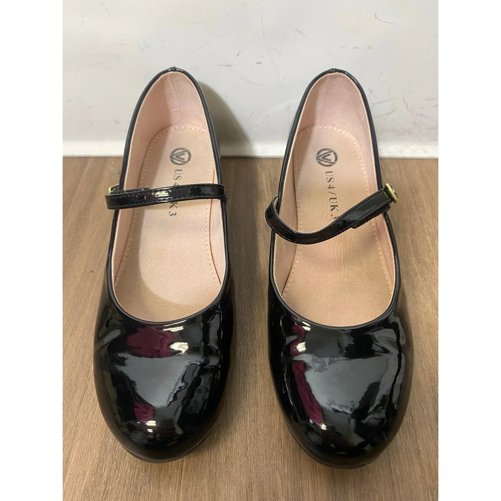 Black Patent Leather Mary Jane SHOES Girls Sz 4