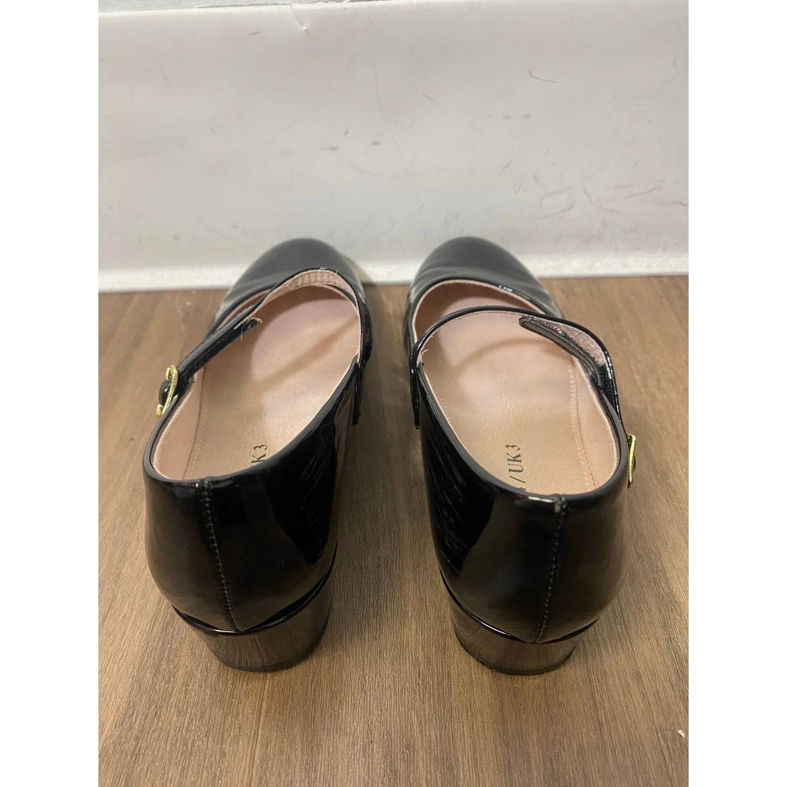 Black Patent Leather Mary Jane SHOES Girls Sz 4