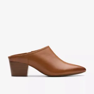 Clarks Women's Ellanie Pace Tan Leather 26180060