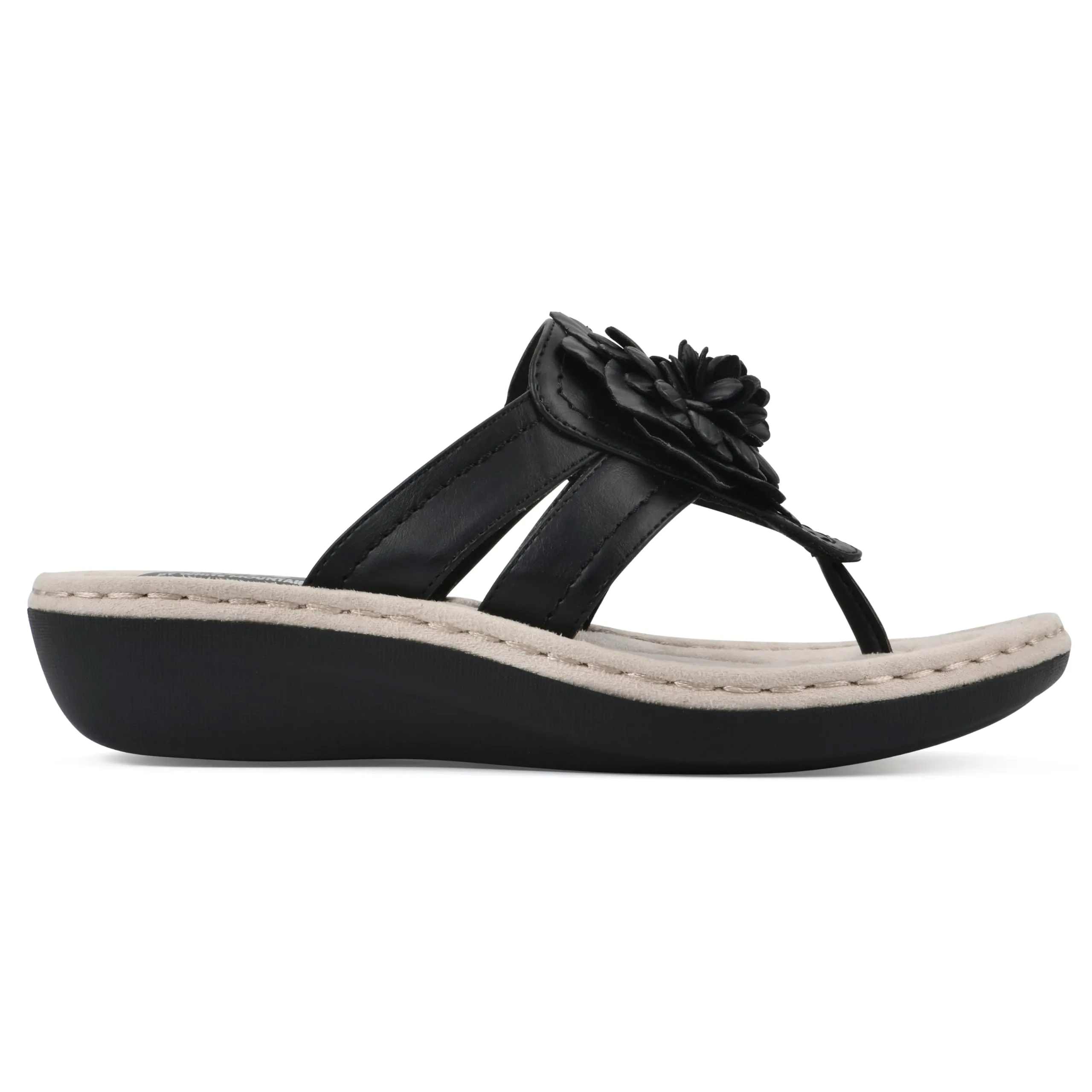 CLIFFS BY WHITE MOUNTAIN Women's Cassia Mini Wedge Flower Flip Flop Sandal, Black/Smooth, 8.5 M