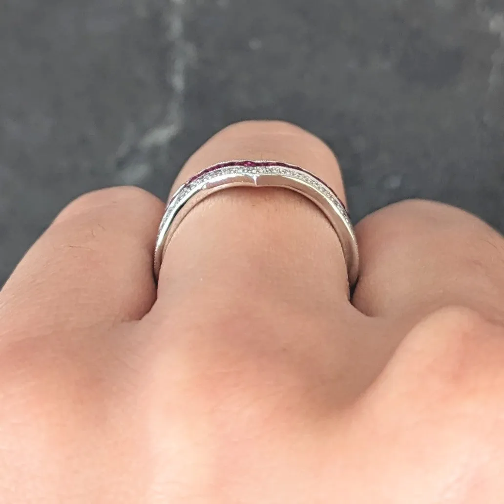 Contemporary 0.69 CTW French Cut Ruby Diamond 14 Karat White Gold Chevron Contour Band Ring