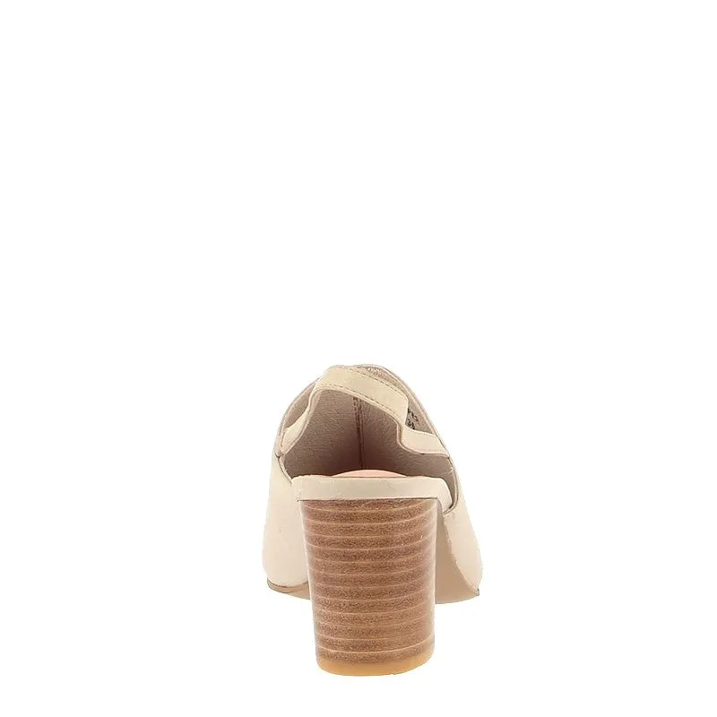 Django & Juliette Pyper Nude Slingback Heel