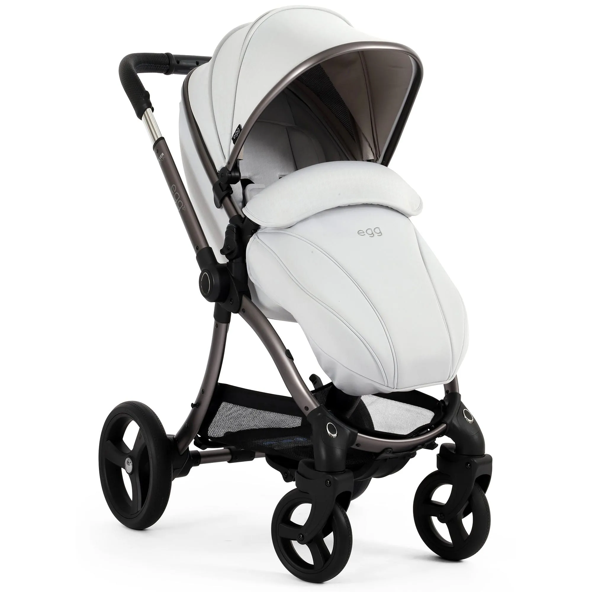 egg3 Luxury Maxi-Cosi Travel System Bundle - Houndstooth Silver