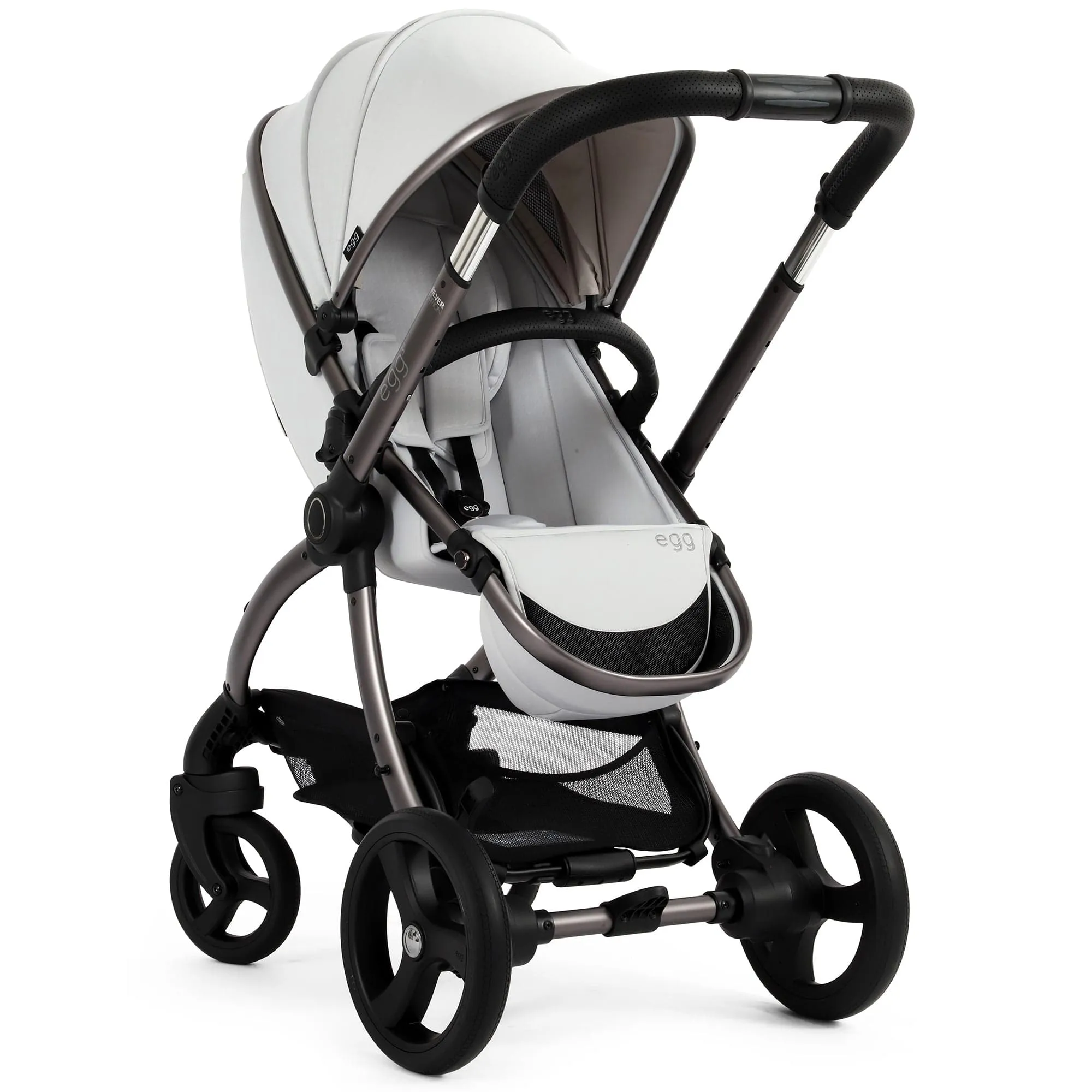 egg3 Luxury Maxi-Cosi Travel System Bundle - Houndstooth Silver