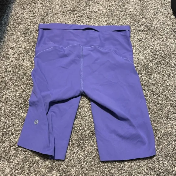 EUC Lululemon SenseKnit Running High-Rise Short 10&quot; Charged Indigo Size 6