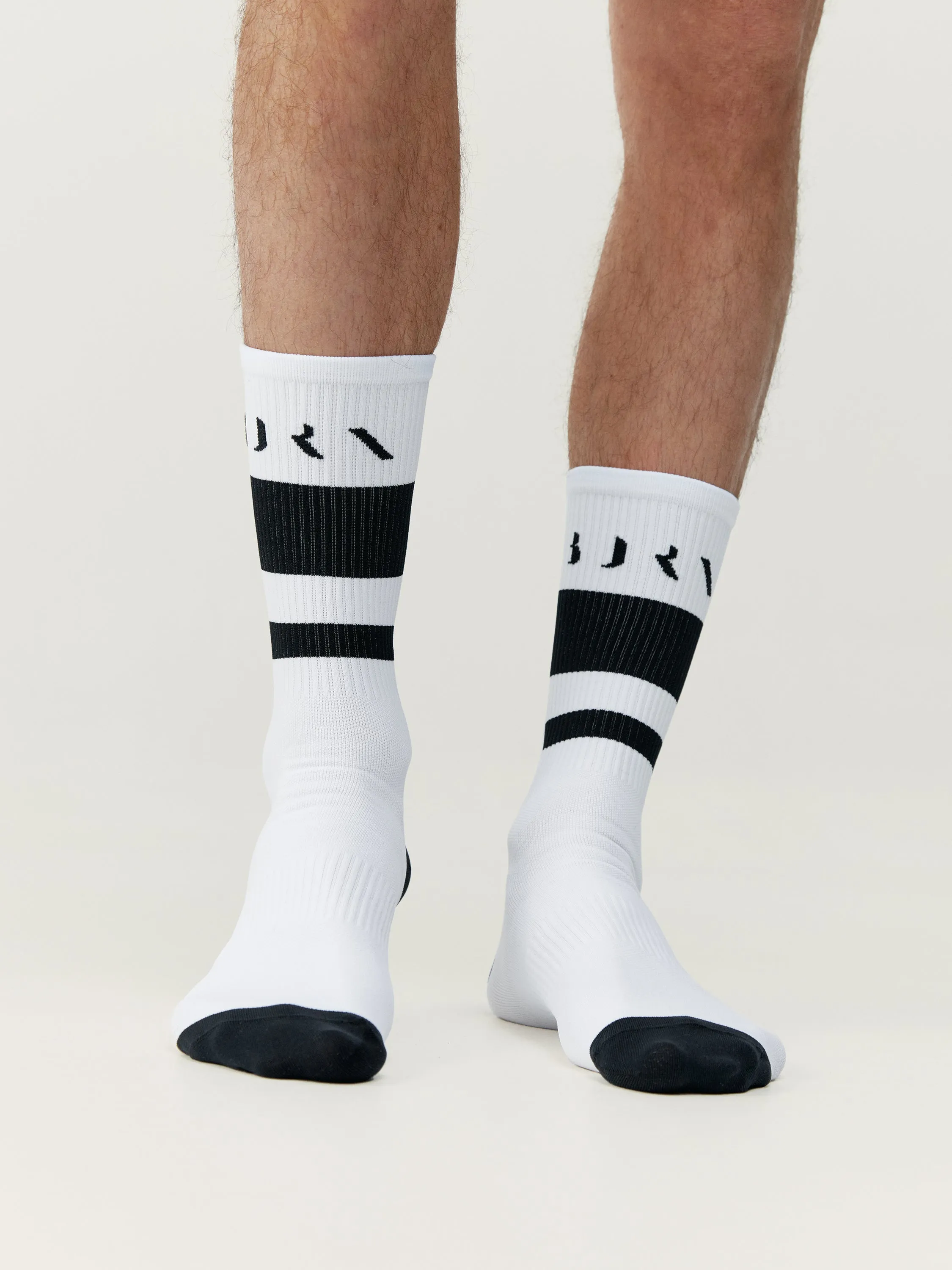 Eume Socks White