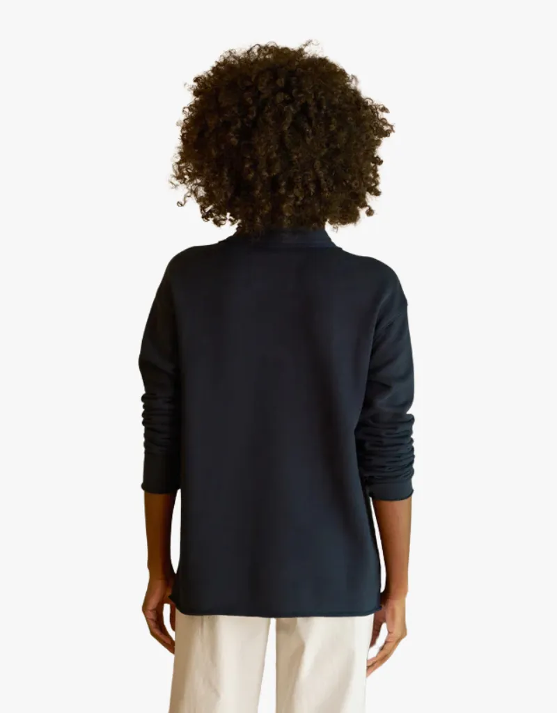 Frank & Eileen Patrick Popover Henley in Navy (Triple Fleece)