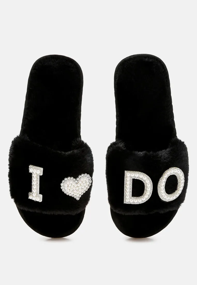 Fur Sliders By RUW