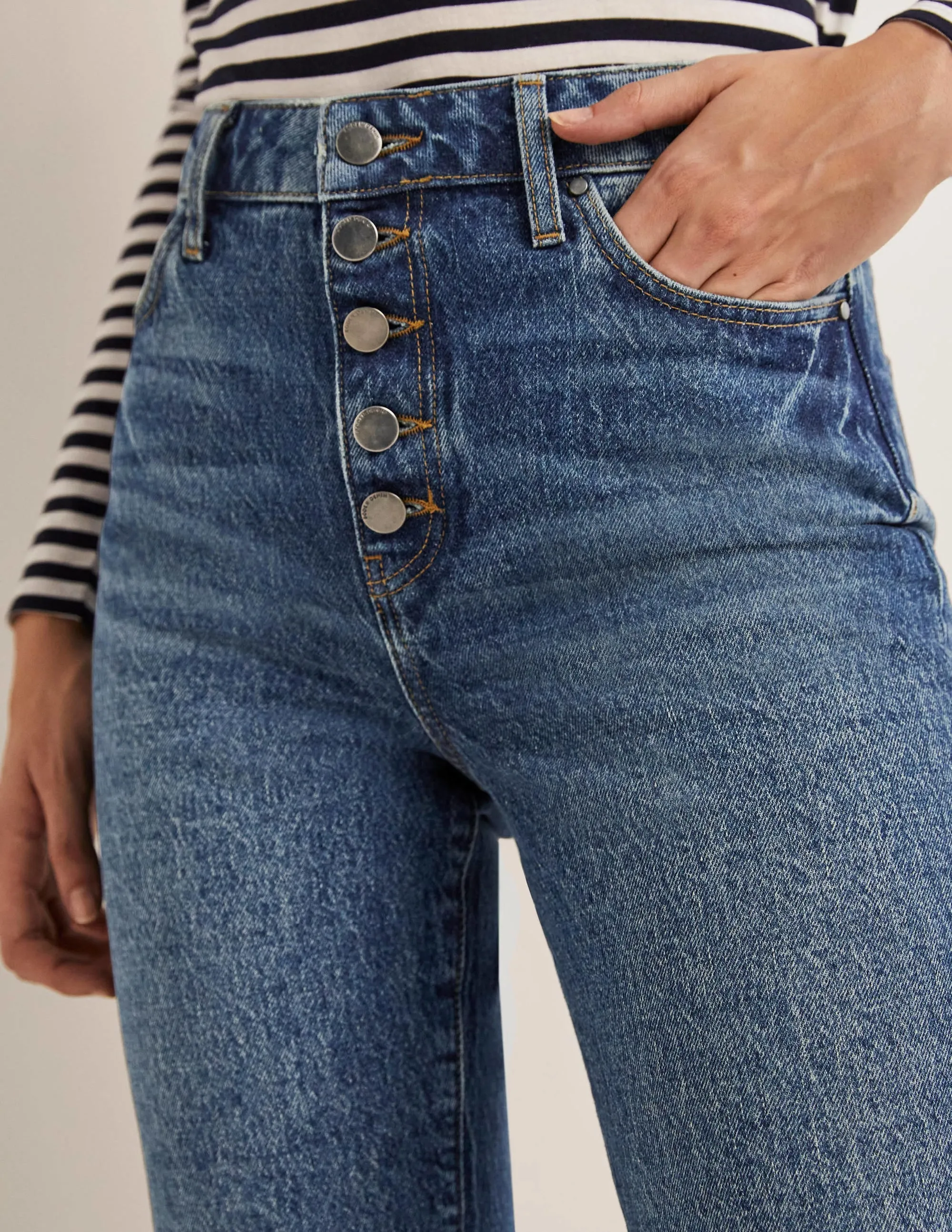 High Rise Straight Leg Jeans-Mid Vintage Tint