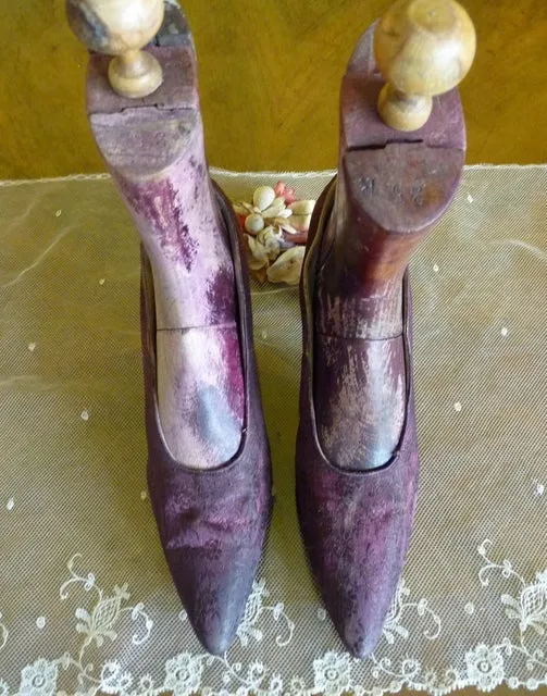 JONES, PETTERSON & NEWHALL Co. Lamé Evening Pumps, ca. 1910