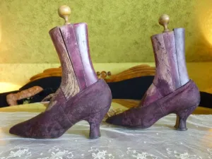 JONES, PETTERSON & NEWHALL Co. Lamé Evening Pumps, ca. 1910