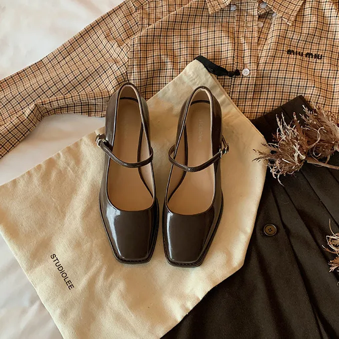Leather Mary-Jane with Medium Heel