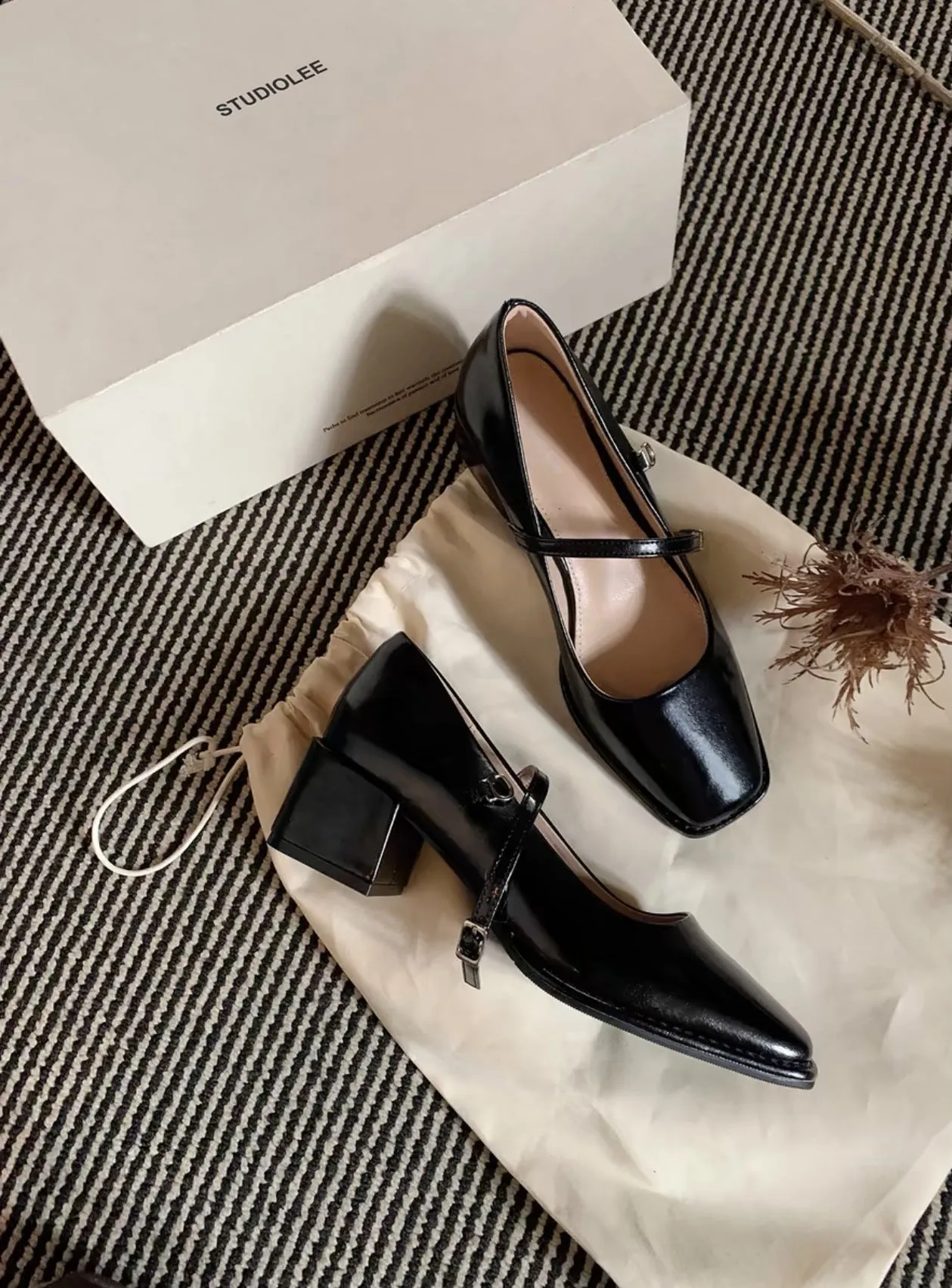 Leather Mary-Jane with Medium Heel