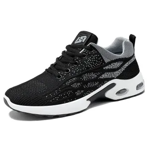 Lightweight and breathable running shoes for men for maximum comfort