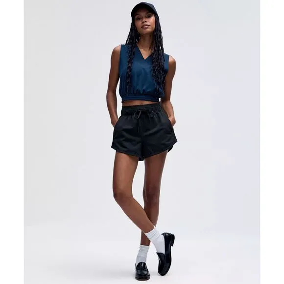 Lululemon Inner Glow High-Rise Short 3&quot; in Black EUC
