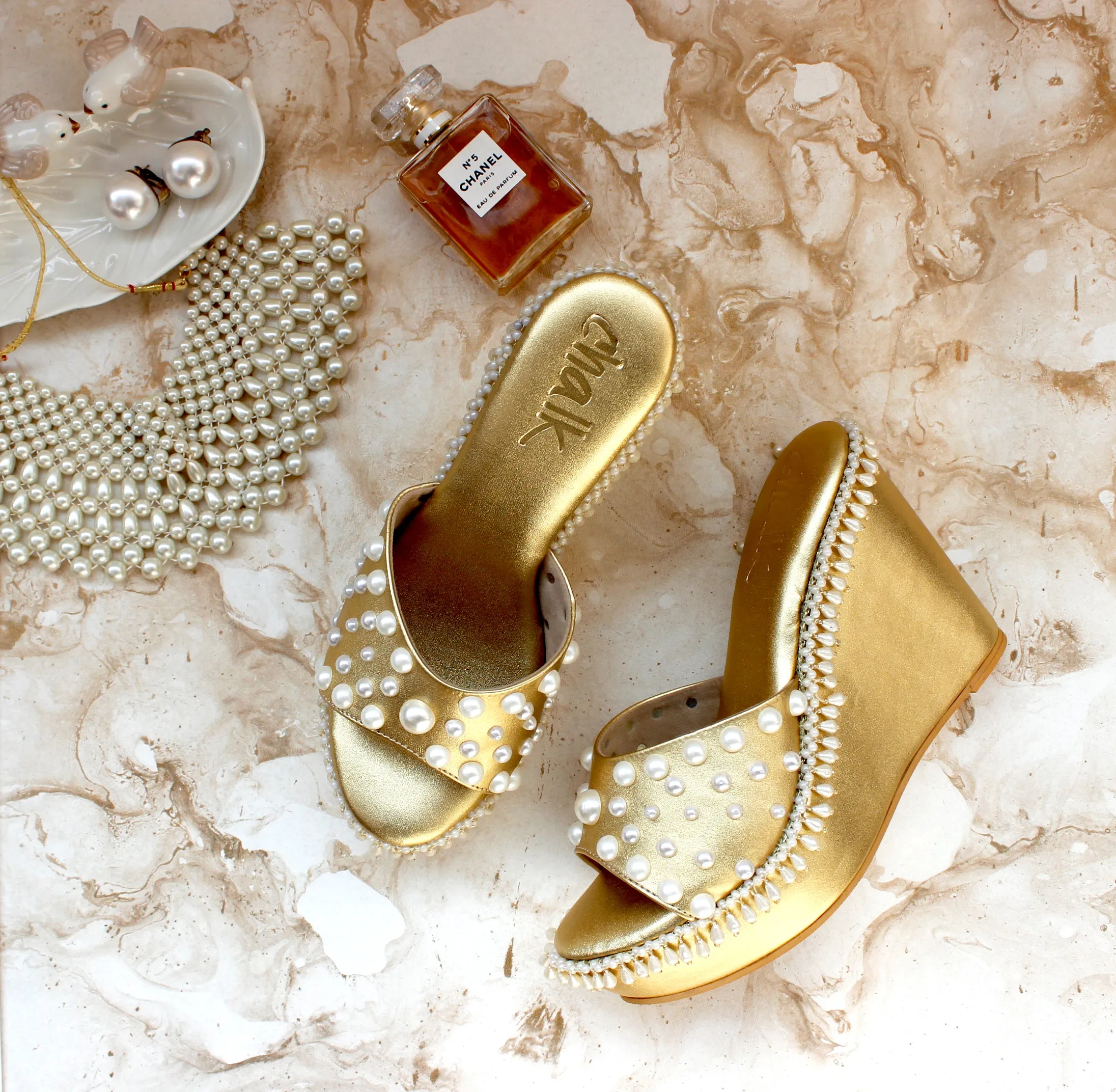 Margarite Gold Wedge