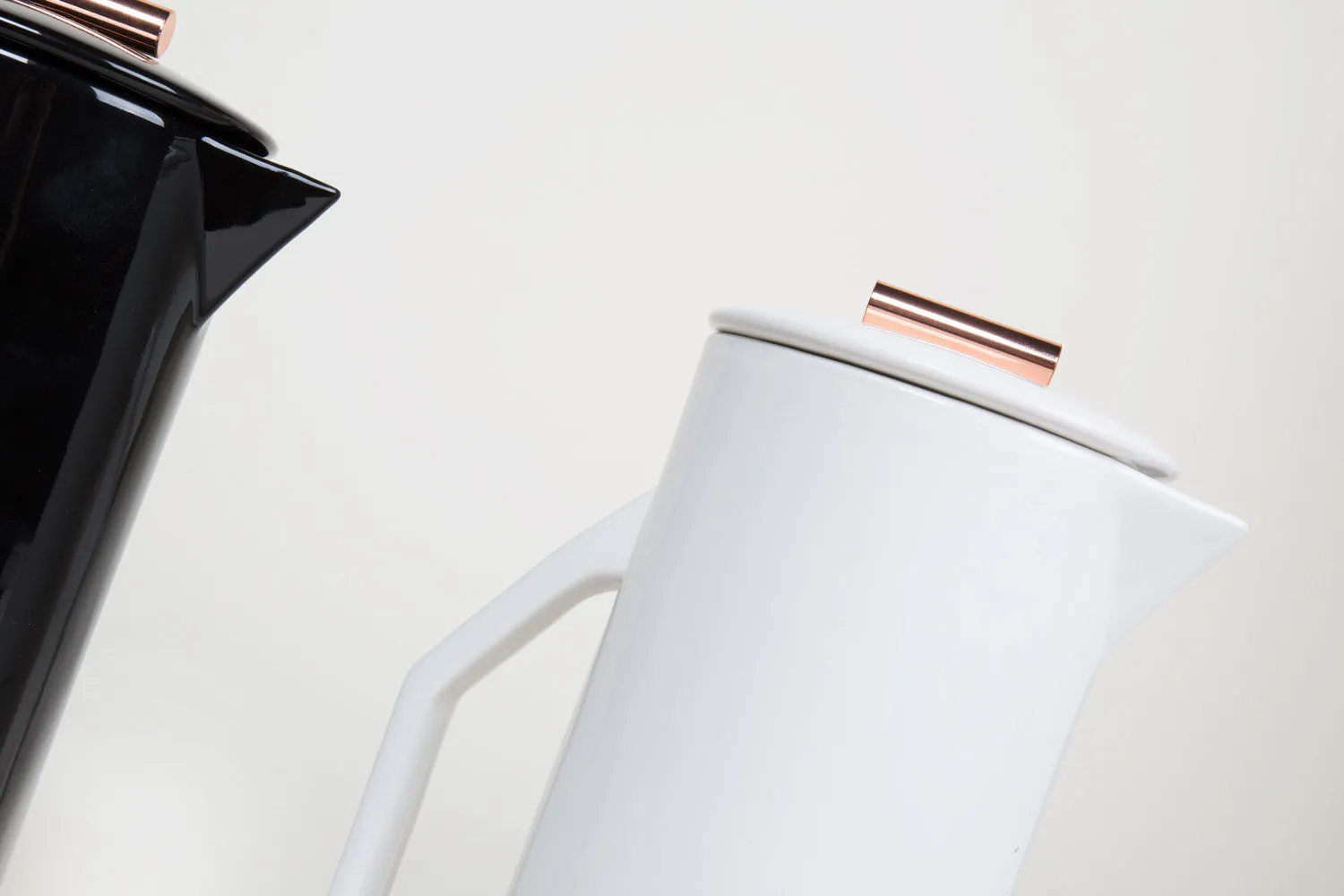 Modern White Copper Tip French Press 850 mL