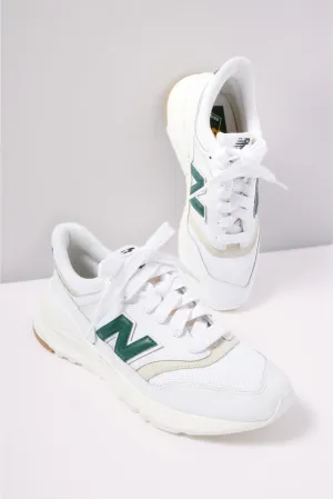 NEW BALANCE U997RGA - WHITE GREEN SALE