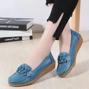 New Women's Flats – Genuine Leather Soft Boat Shoes, Non-Slip Sturdy Sole, Comfortable Loafers, Available in Big Sizes