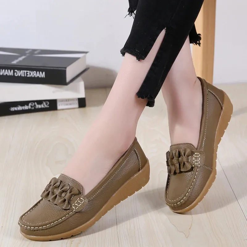 New Women's Flats – Genuine Leather Soft Boat Shoes, Non-Slip Sturdy Sole, Comfortable Loafers, Available in Big Sizes