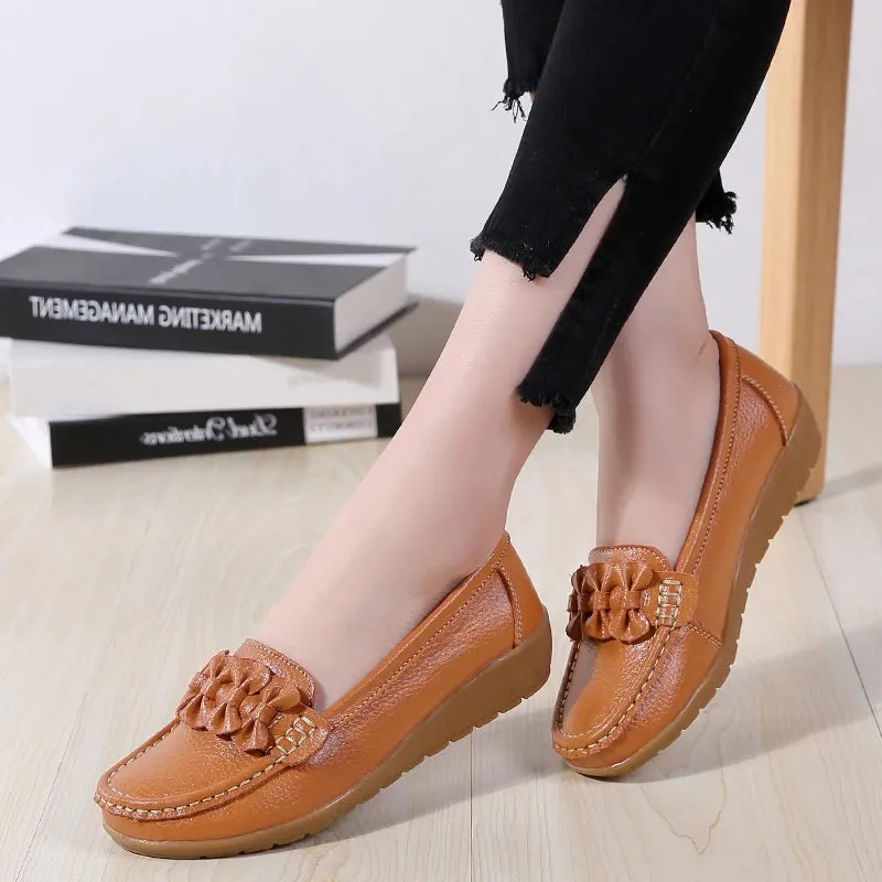 New Women's Flats – Genuine Leather Soft Boat Shoes, Non-Slip Sturdy Sole, Comfortable Loafers, Available in Big Sizes