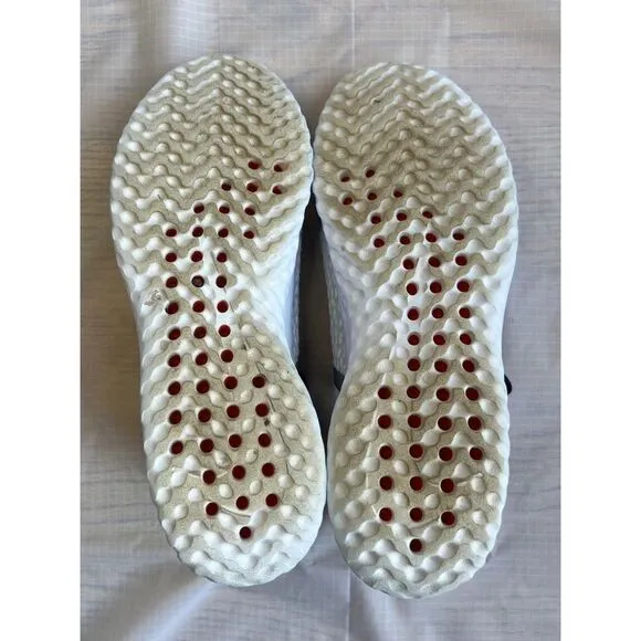 Nike Youth Renew Running Sneaker Rival White Silver Shoe Red Swoosh Size 7