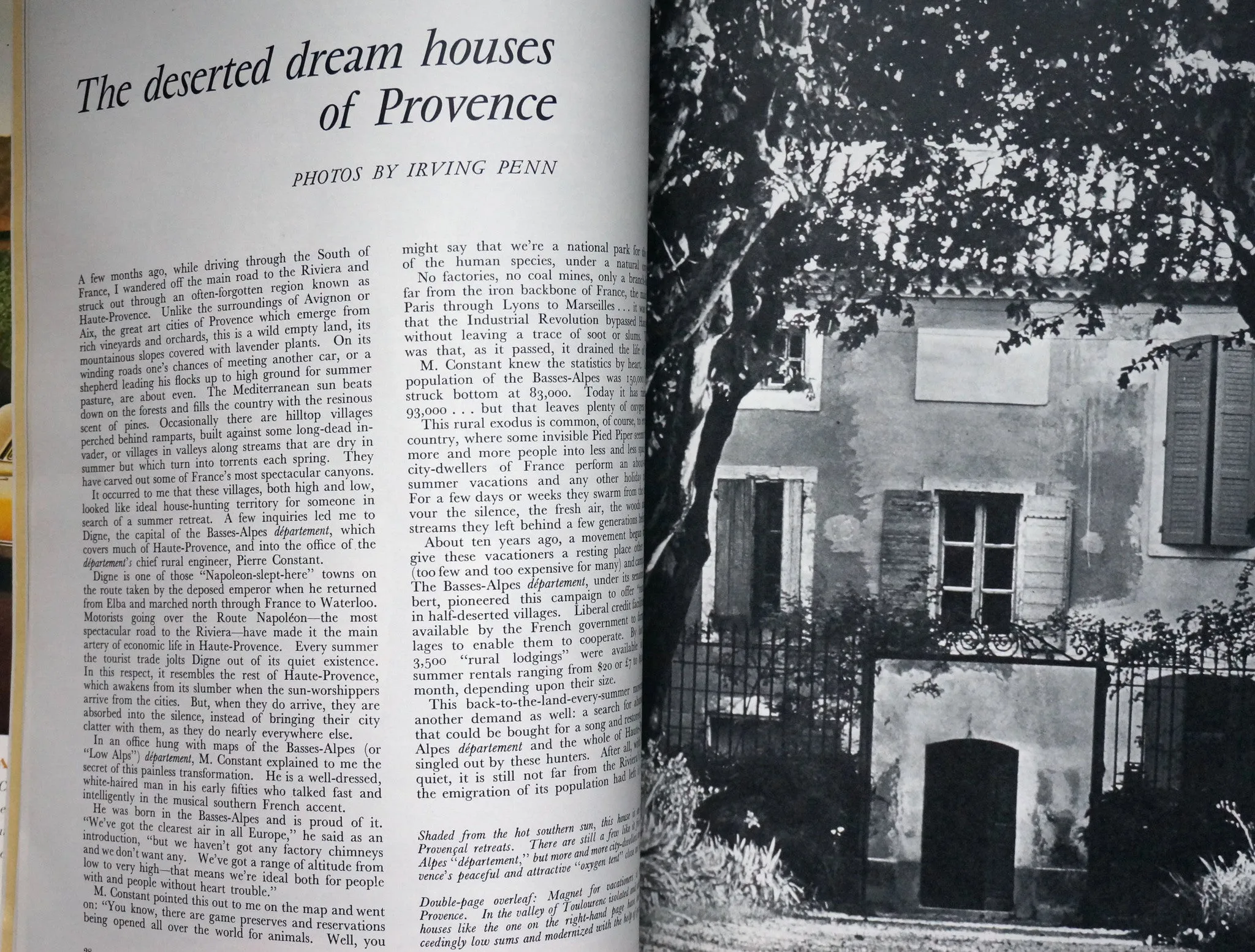 Realites April 1963