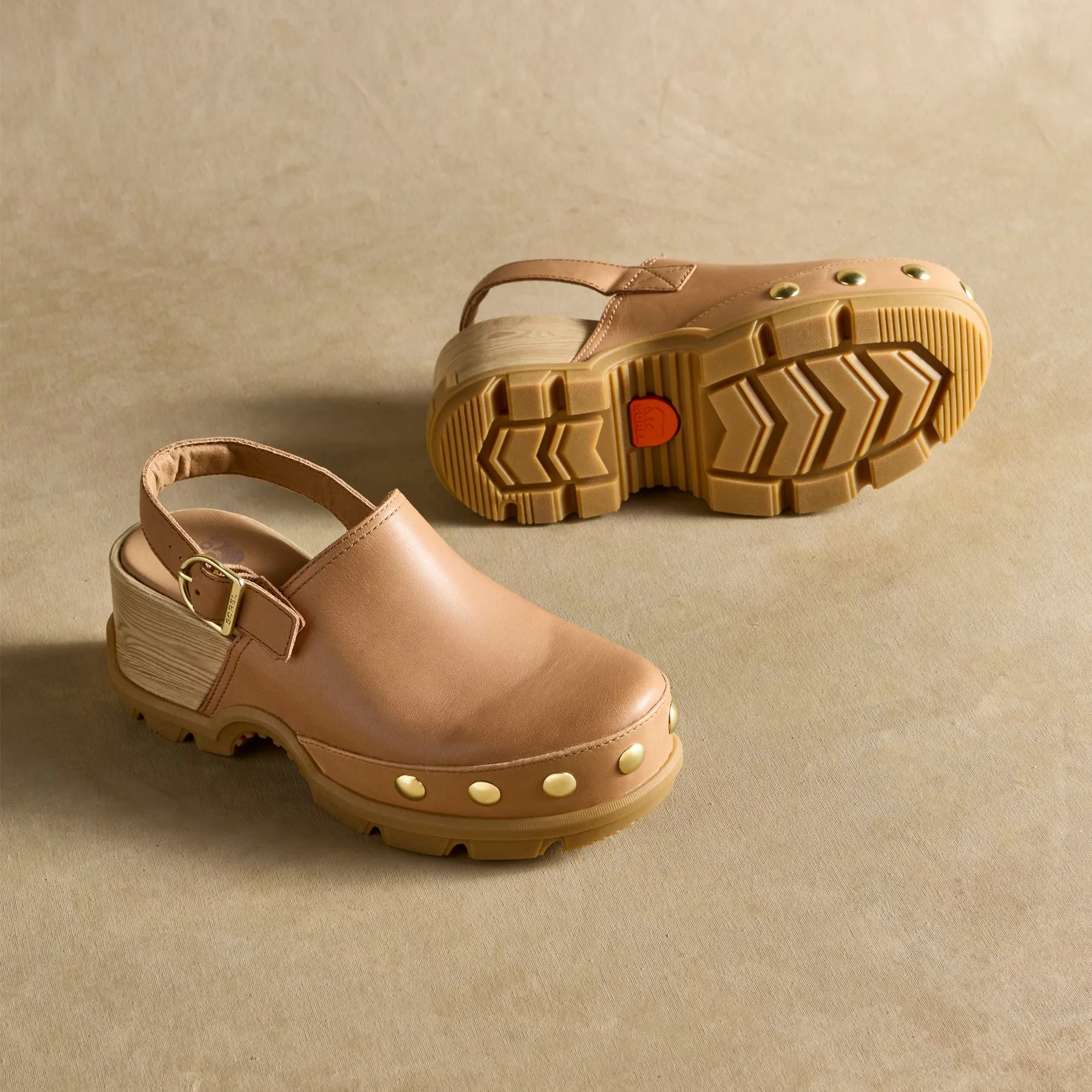 Roam'n Clogs