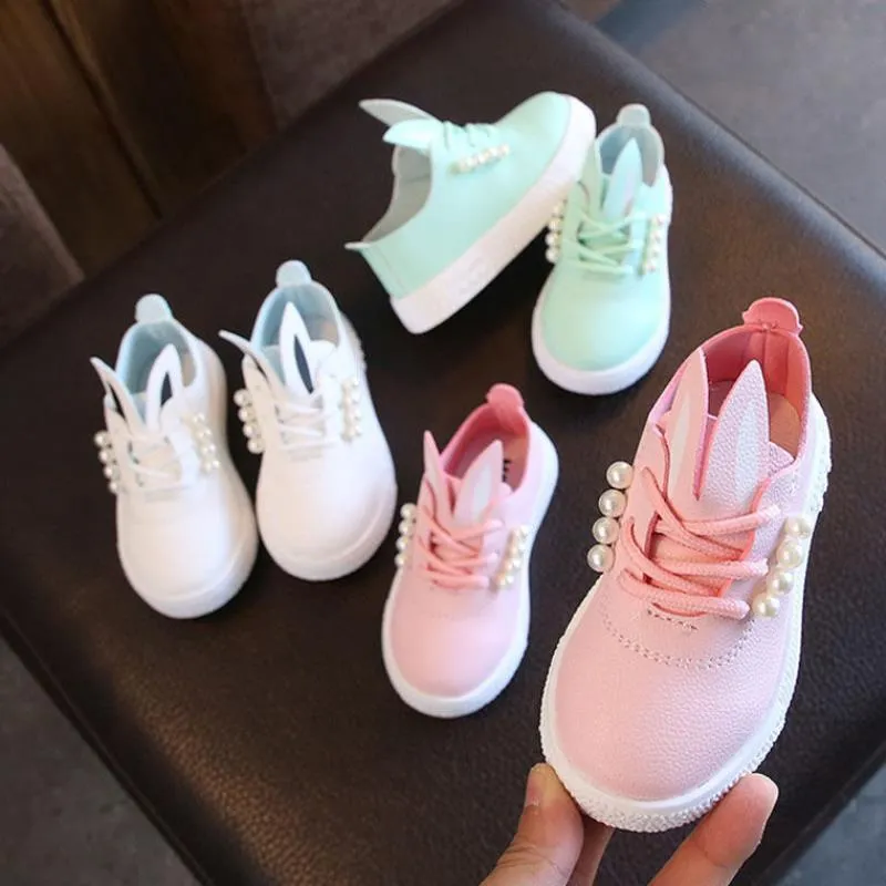 Spring And Autumn Flat Lace Up White Shoes