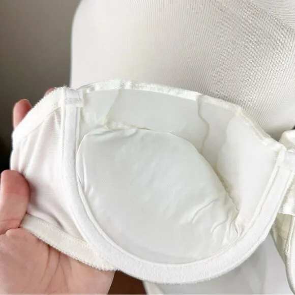 Victorias Secret Vintage 90s Strapless White Push Up 34C