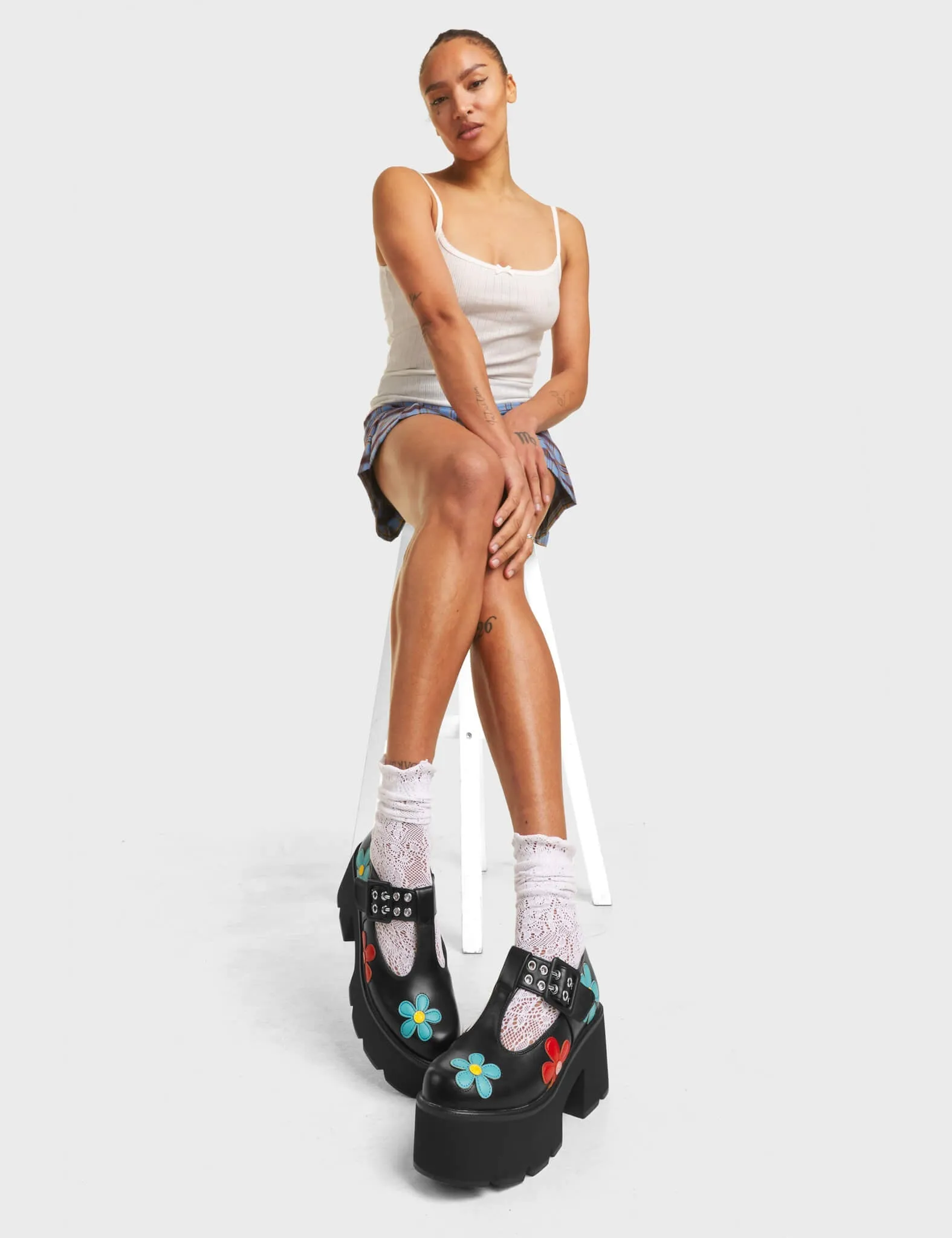 Watch Me Chunky Mary Jane Shoes Flower