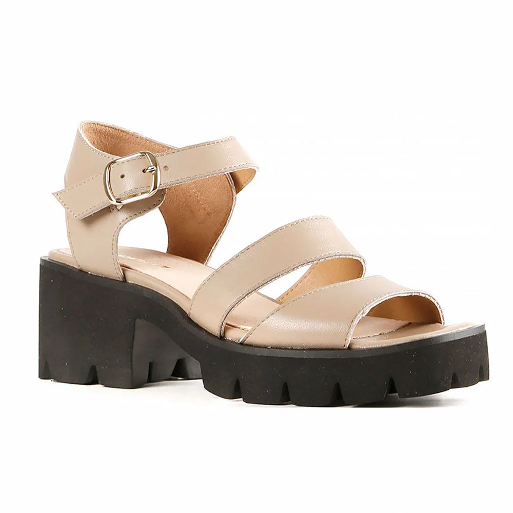Wide Lugg Sandal