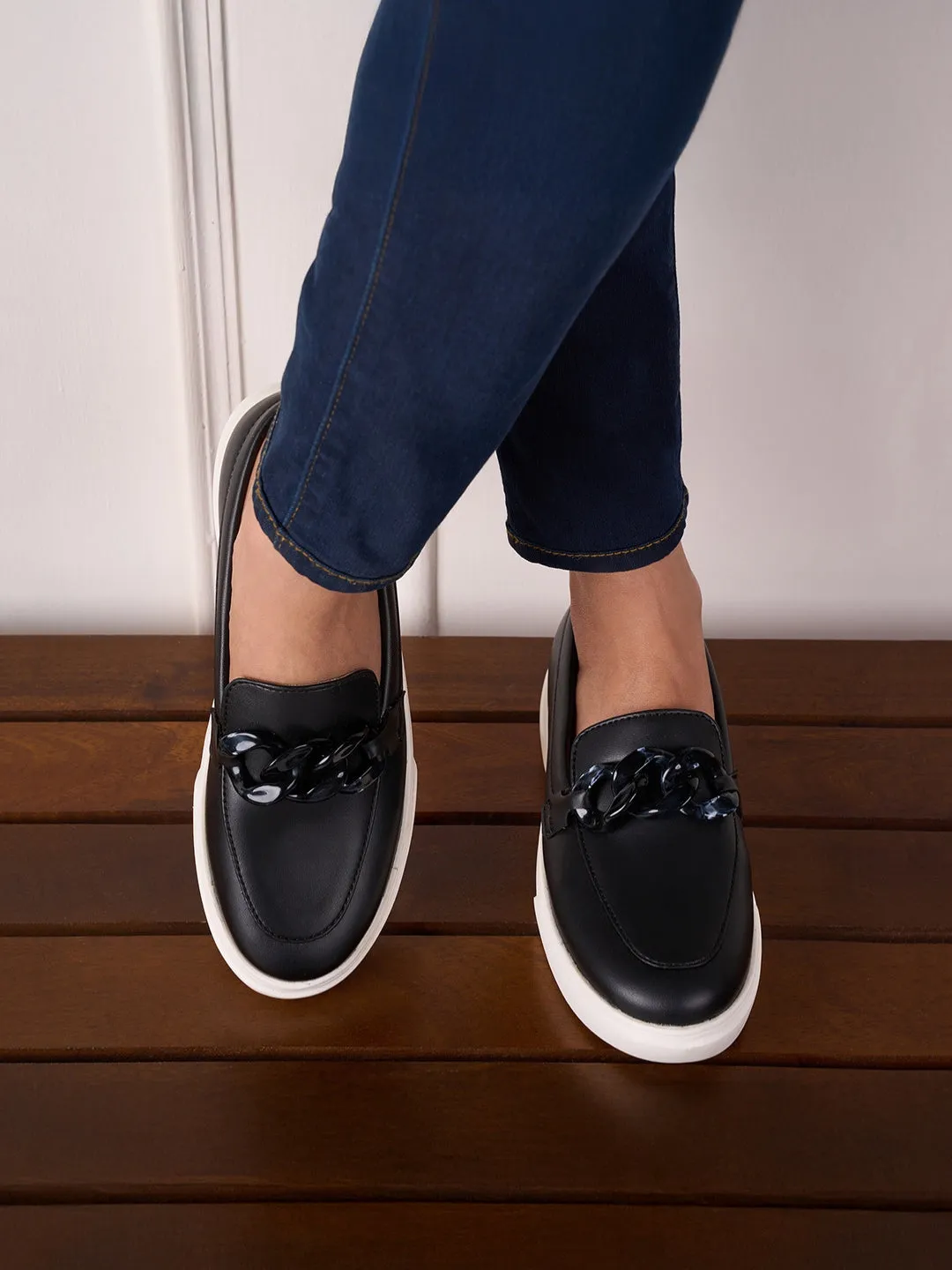Women's Black Casual Slip On (IU1018)