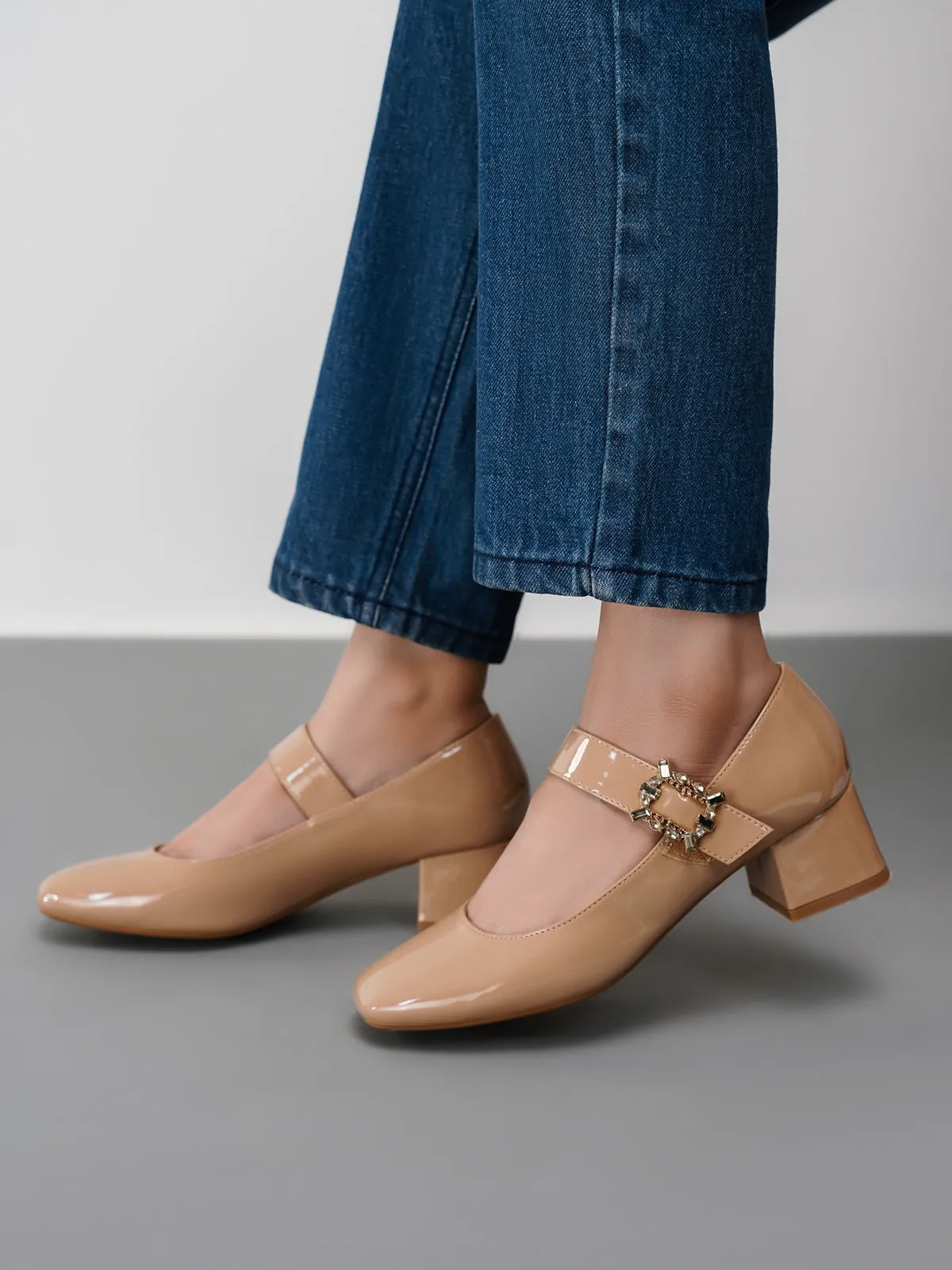 Women's "SOLVEIG" Buckle Detailing Courts